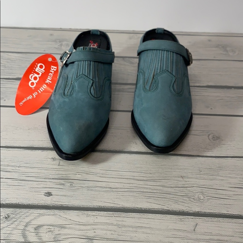 NWT Dingo Suede Turquoise Suede Mules Sz 6.5